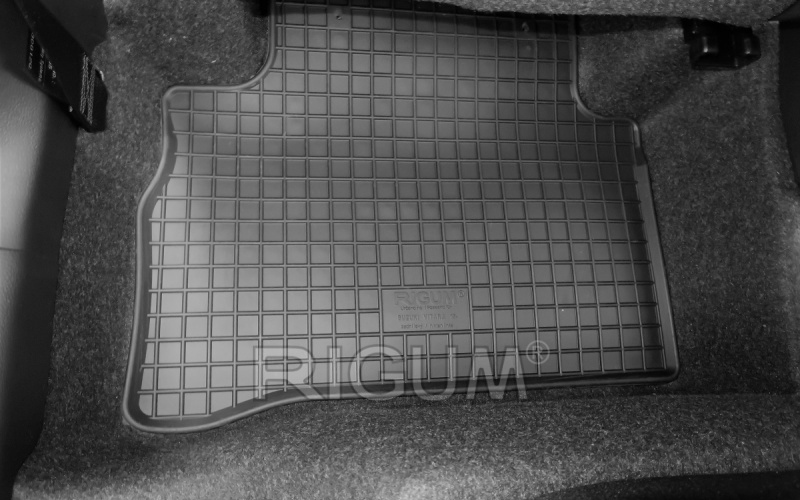 Rubber mats suitable for SUZUKI Vitara Hybrid 2020-