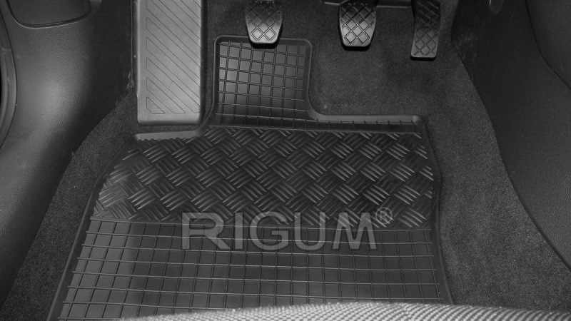 Rubber mats suitable for AUDI Q2 2016-