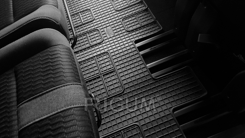 Резиновые коврики подходят для автомобилей PEUGEOT Expert/Traveller 3-ИЙ РЯД 2016-