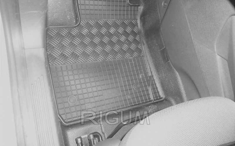 Rubber mats suitable for FORD Tourneo Courier 2m 2014-
