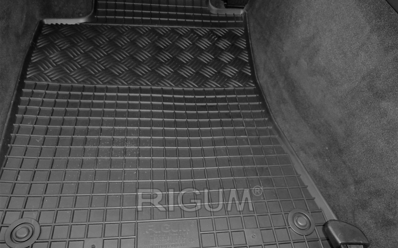 Rubber mats suitable for MERCEDES E-Klasse 2002-