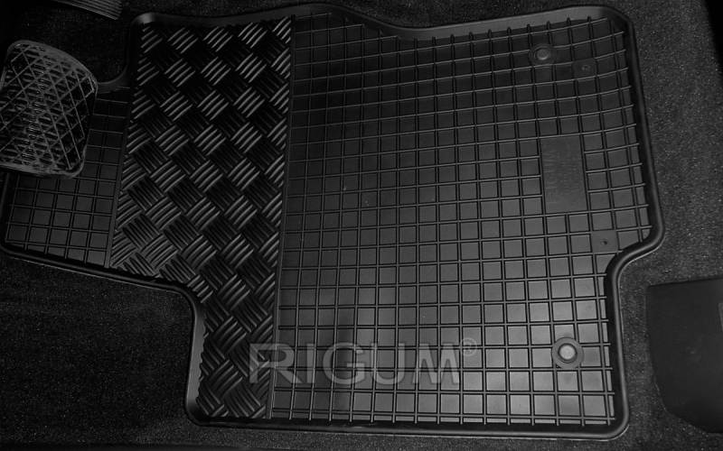 Rubber mats suitable for MERCEDES ML 2012-