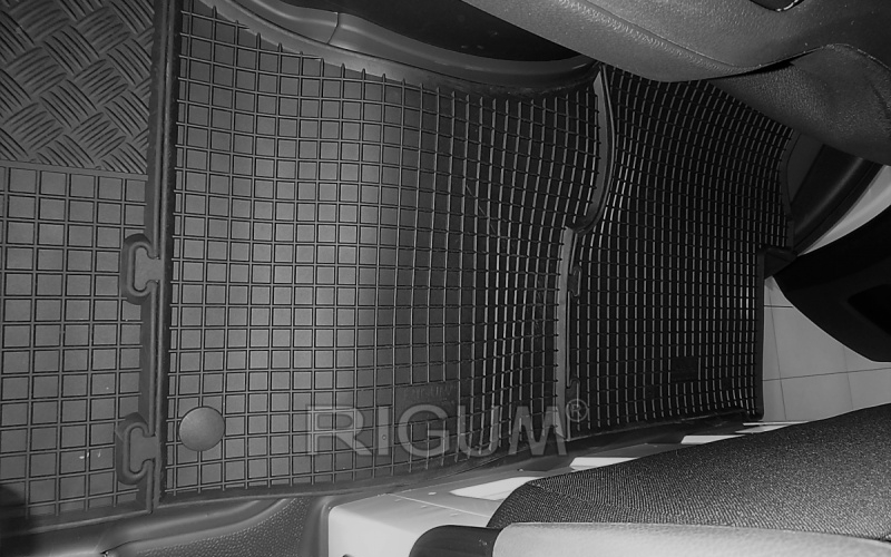 Rubber mats suitable for MERCEDES Sprinter 2/3m 2018-