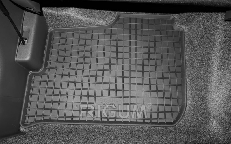 Rubber mats suitable for MITSUBISHI Space Star 2020-