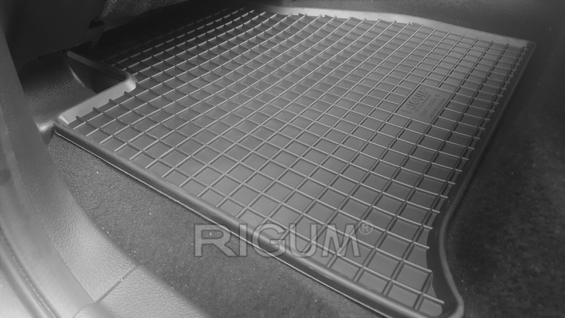 Rubber mats suitable for NISSAN Navara 2016-
