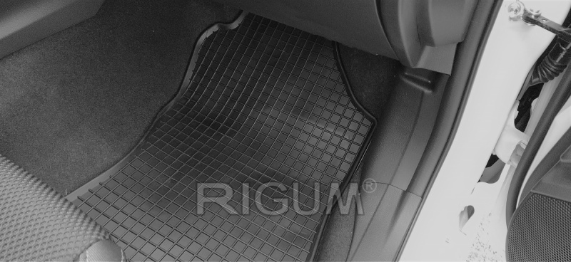 Rubber mats suitable for SUBARU Impreza 2018-