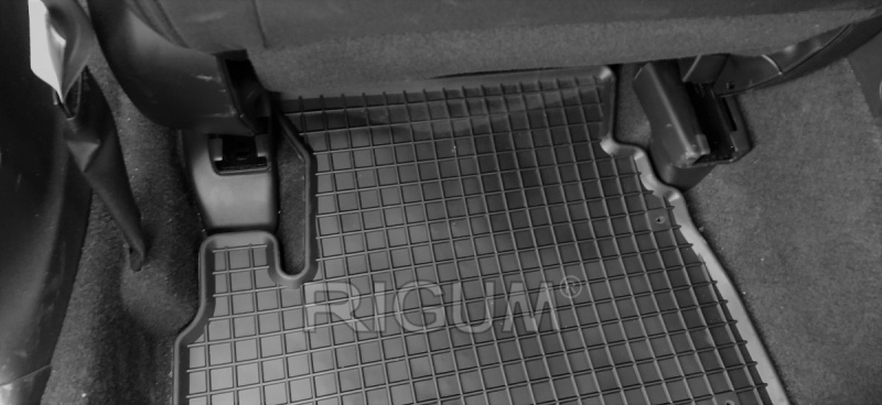 Резиновые коврики подходят для автомобилей SUBARU Impreza 2018-
