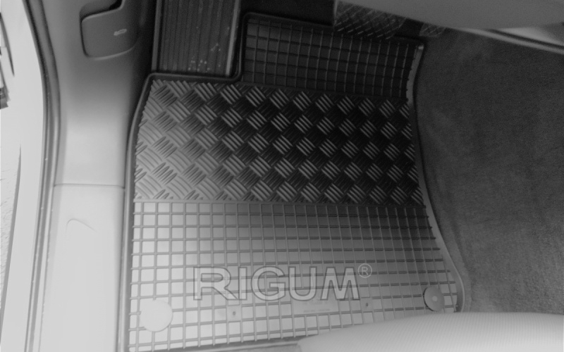 Rubber mats suitable for PORSCHE Cayenne 2018-