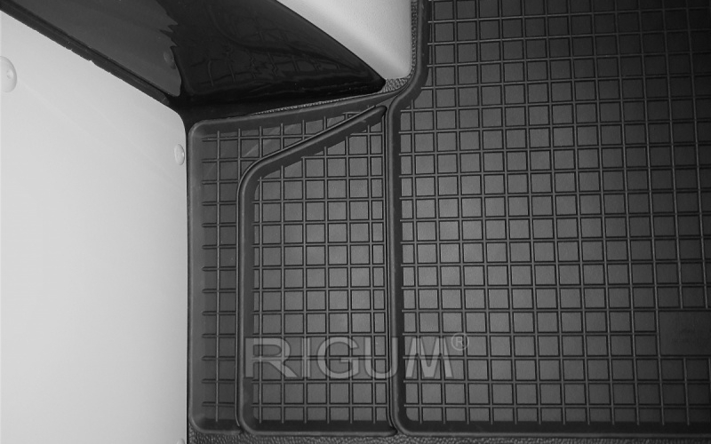 Rubber mats suitable for VW T 6 Transporter/Caravelle 2015- 2nd row