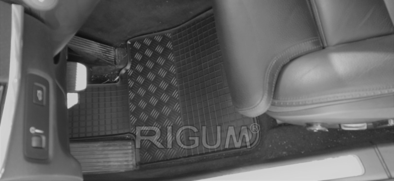 Резиновые коврики подходят для автомобилей VOLVO S90 2016-