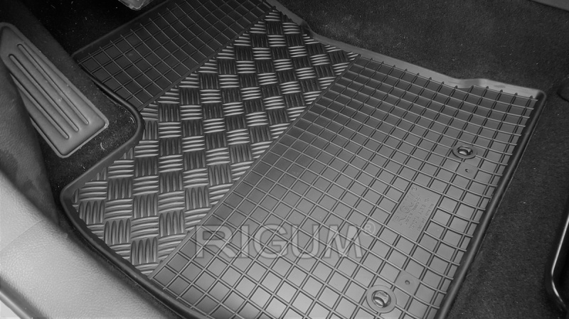 Rubber mats suitable for TOYOTA Auris 2013-