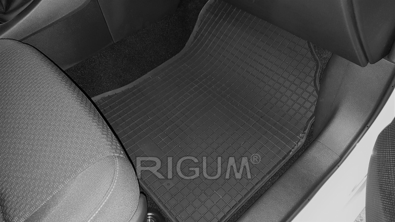 Резиновые коврики подходят для автомобилей TOYOTA Corolla 2013-
