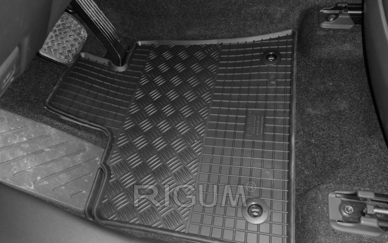 Rubber mats suitable for SUZUKI Across 2021-