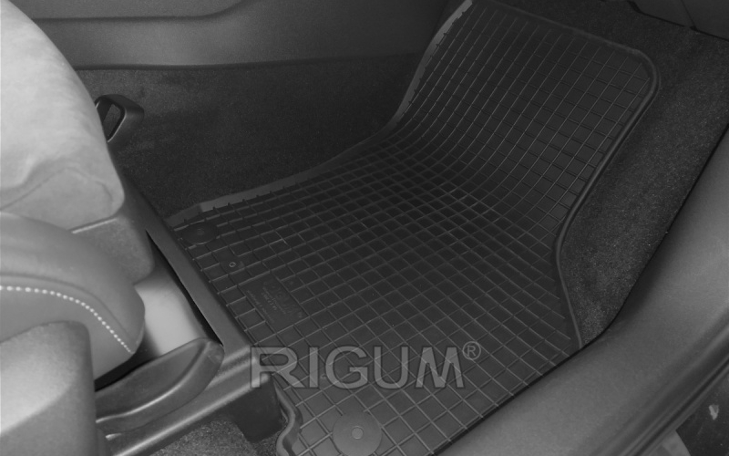 Резиновые коврики подходят для автомобилей AUDI A3 2020-