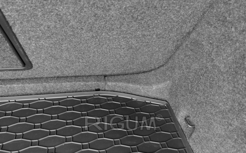 Резиновые коврики подходят для автомобилей ŠKODA Octavia III Combi 2013-