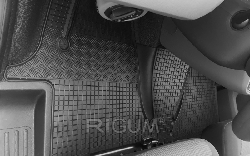 Rubber mats suitable for VW T6. 1 Transporter/Caravelle/Multivan 2m 2019- + TUNEL 