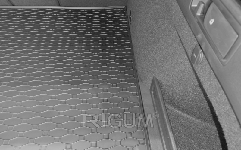 Rubber mats suitable for VW Passat Variant 2014- (B8)