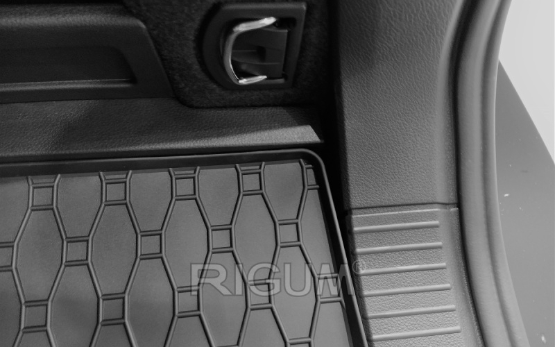Rubber mats suitable for VW Passat Variant 2014- (B8)