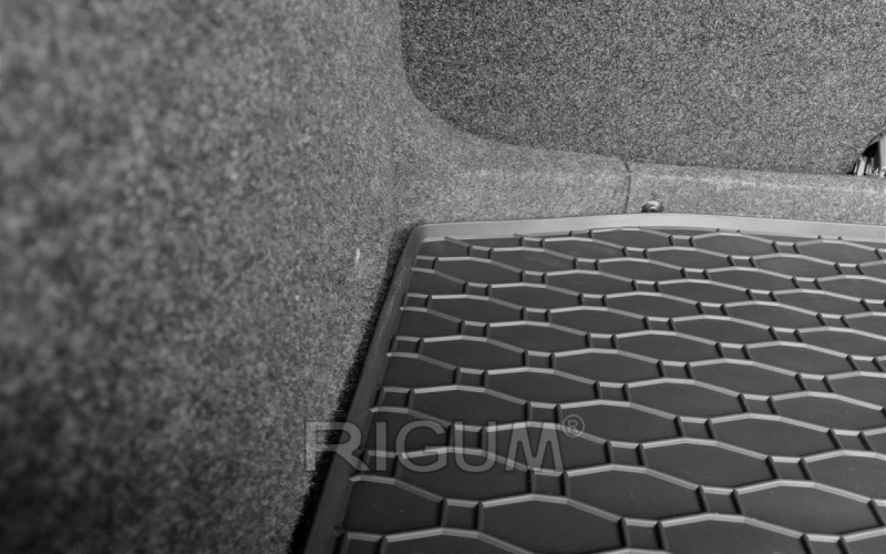 Rubber mats suitable for ŠKODA Octavia III Sedan 2013-