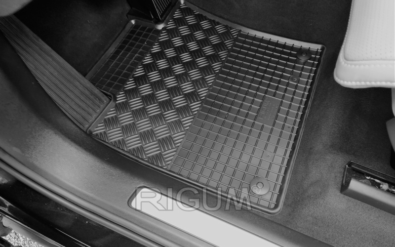 Rubber mats suitable for VOLVO XC60 2017-