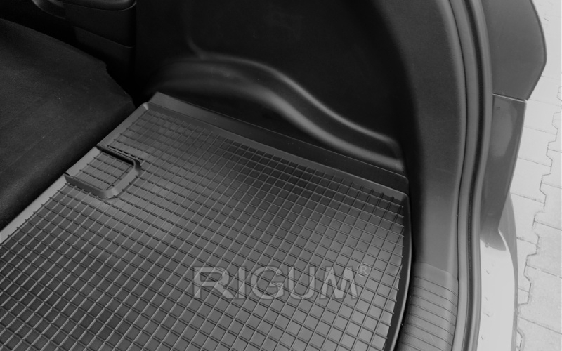 Резиновые коврики подходят для автомобилей HYUNDAI ix20 2010-