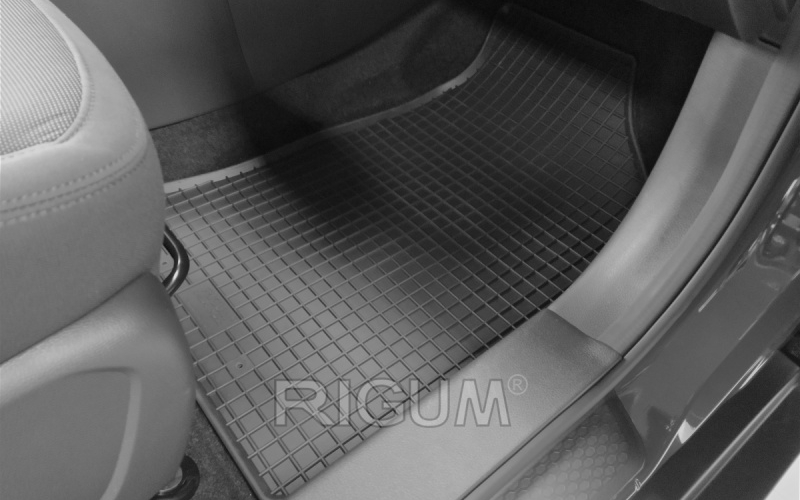 Резиновые коврики подходят для автомобилей SSANGYONG Tivoli 2015-