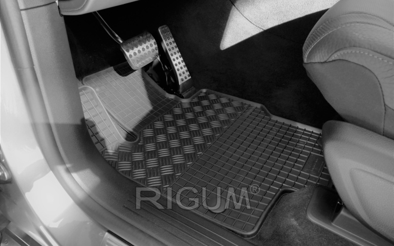 Rubber mats suitable for MERCEDES GLS 2019-