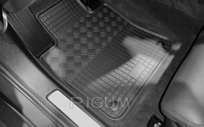 Rubber mats suitable for VOLVO V60 PHEV 2018-
