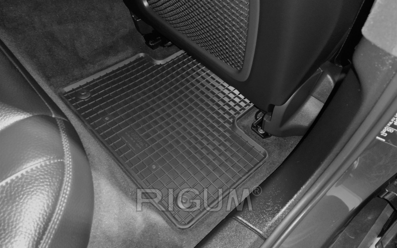 Rubber mats suitable for VOLVO S60 PHEV 2018-