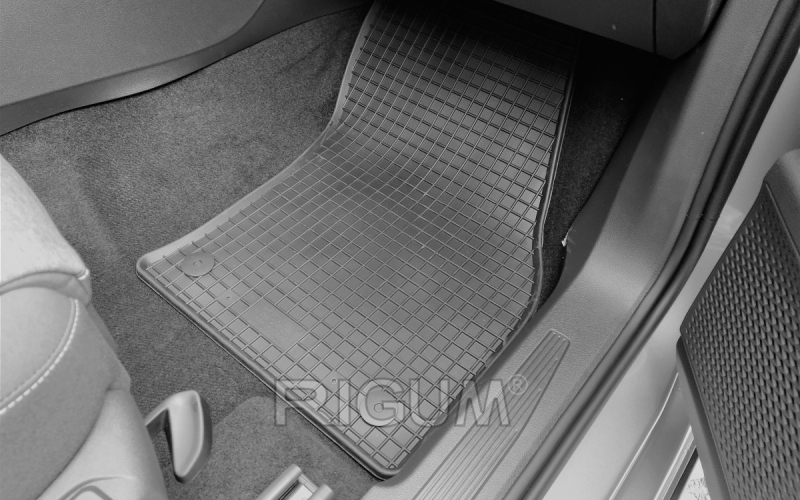 Rubber mats suitable for VW Caddy 2m 2021-