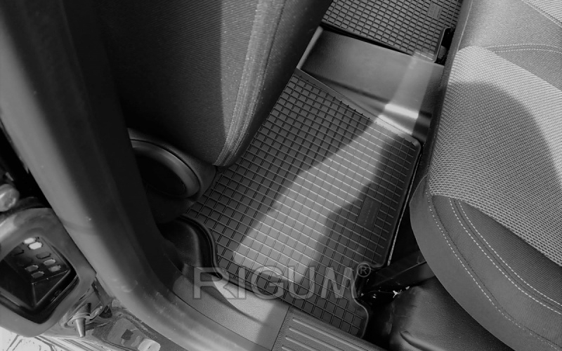 Резиновые коврики подходят для автомобилей MERCEDES T-Klasse 2022-