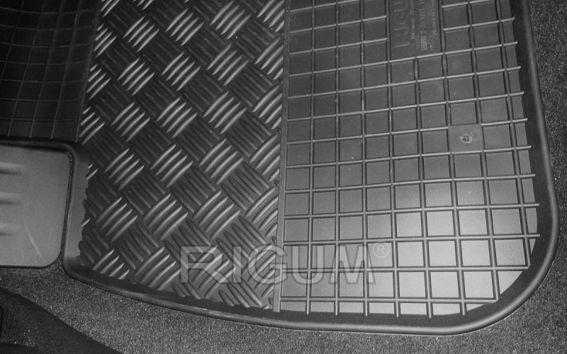 Rubber mats suitable for BMW 2 Active Tourer 2022-