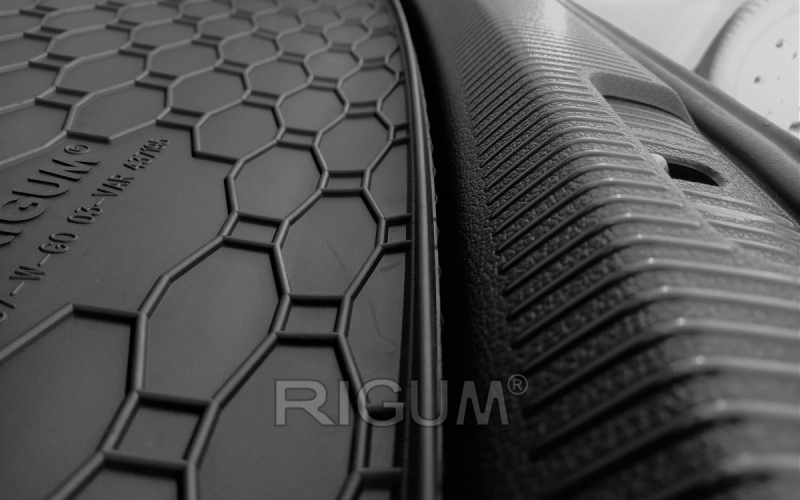 Резиновые коврики подходят для автомобилей VW Golf VI Variant 2008-