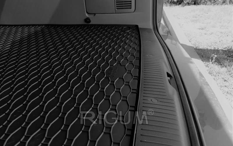 Резиновые коврики подходят для автомобилей VW T6.1 L2 2019- 