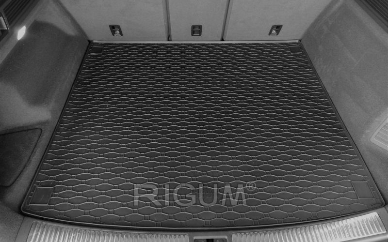 Rubber mats suitable for Porsche Cayenne 2018-