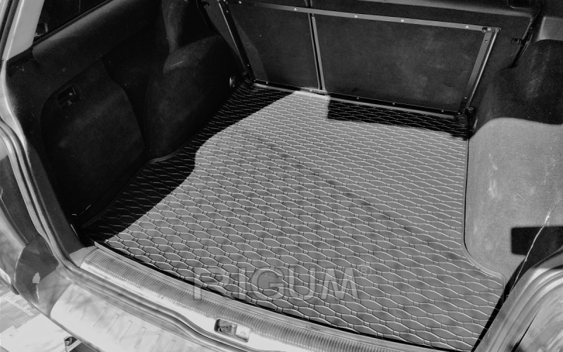 Rubber mats suitable for VW Passat Variant 1997- (B5)