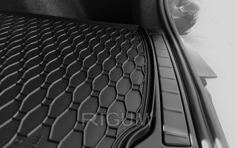 Gumové rohože pasující na Volvo XC40 2018- Recharge