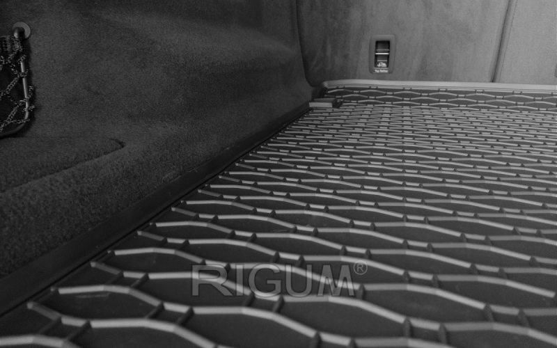 Rubber mats suitable for AUDI Q8 2018-