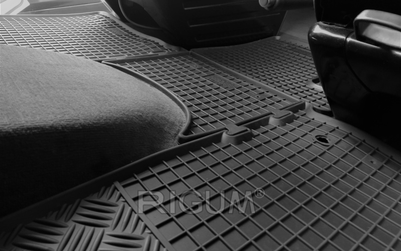 Резиновые коврики подходят для автомобилей VW T 6 Transporter/Caravelle/Multivan 2 сидений 2015-  +TUNEL