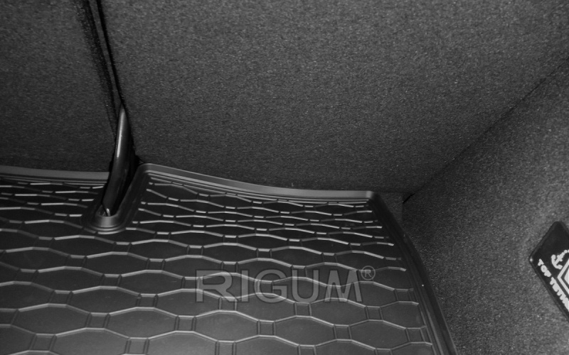 Резиновые коврики подходят для автомобилей DACIA Duster 4x2 2010-