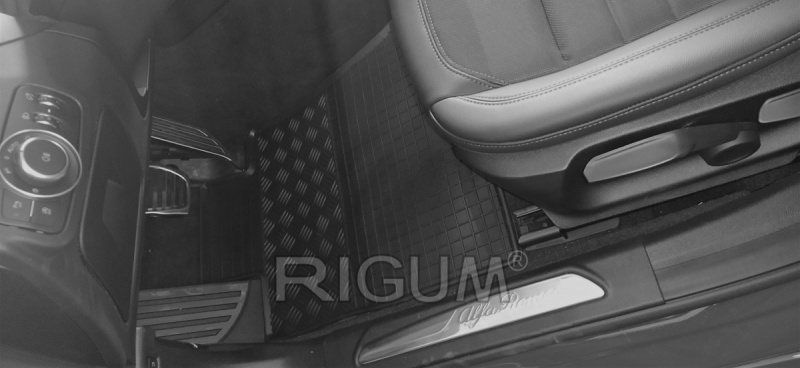 Gumové rohože pasující na ALFA ROMEO Giulia 4x2 2016-
