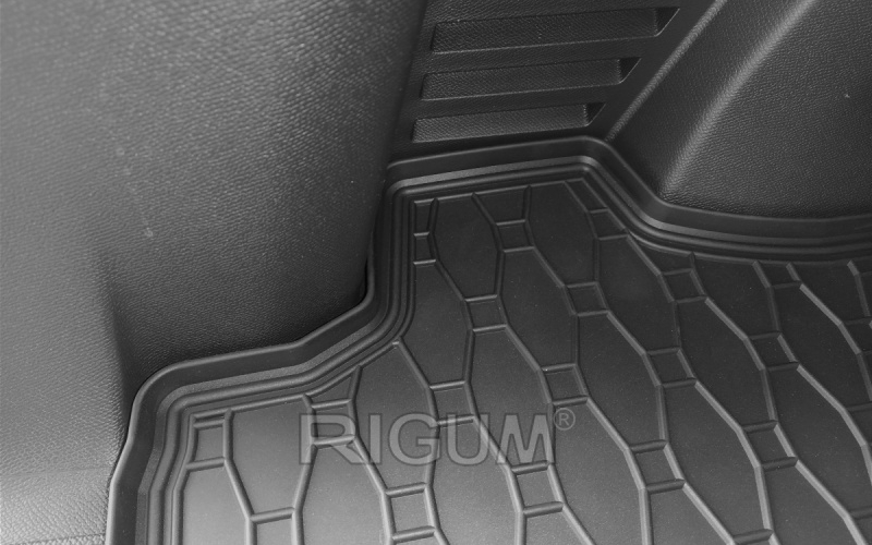 Rubber mats suitable for PEUGEOT 5008 2017-