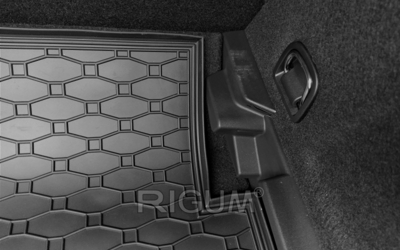 Rubber mats suitable for SEAT Leon Hatchback 2020-