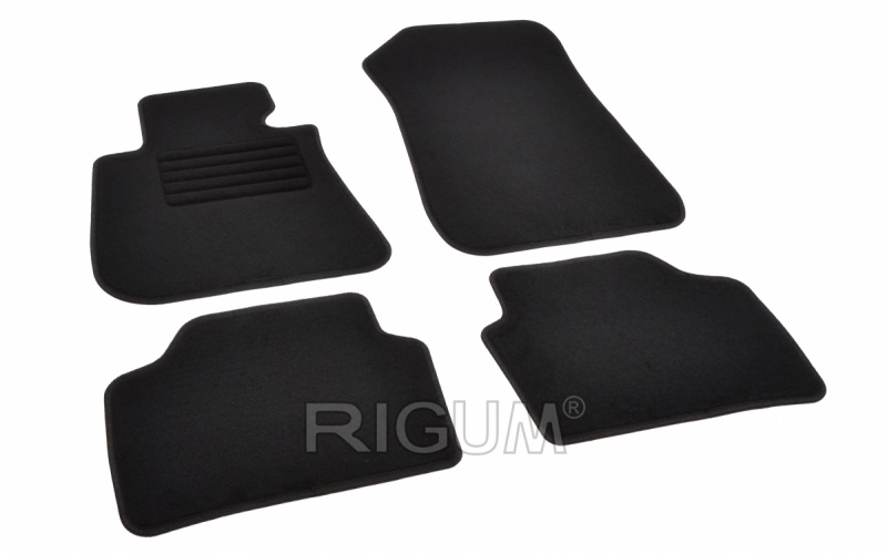 The textile carpets fit to BMW 3 2004-2012