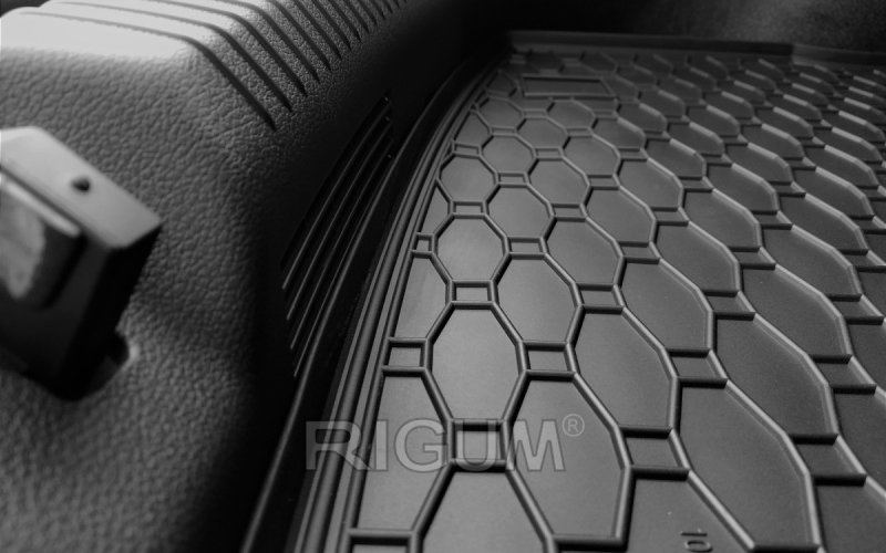 Резиновые коврики подходят для автомобилей HYUNDAI i30 Hatchback 2017-