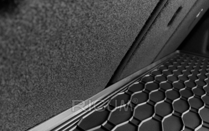 Rubber mats suitable for BMW 2 Active Tourer 2015-