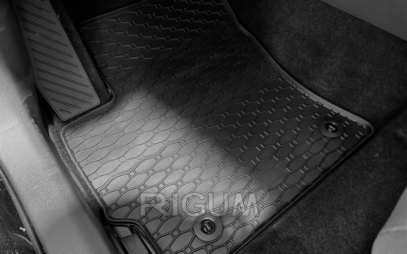 Rubber mats suitable for TOYOTA Corolla Cross 2022-
