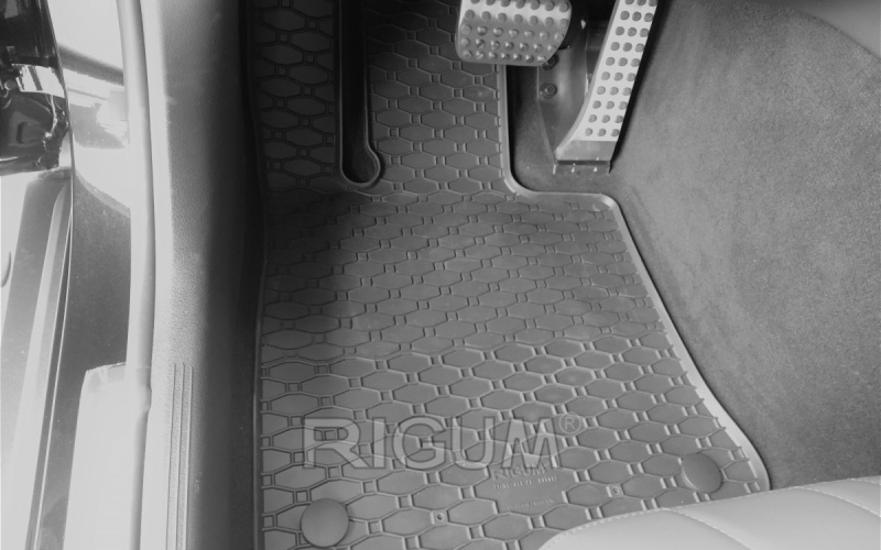 Rubber mats suitable for MERCEDES GLC 2023-