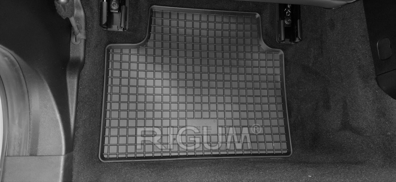 Rubber mats suitable for ALFA Romeo Giulia 4x4 2016-