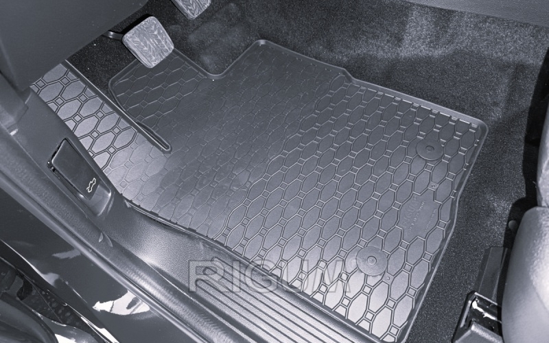 Rubber mats suitable for VW Amarok 2023-